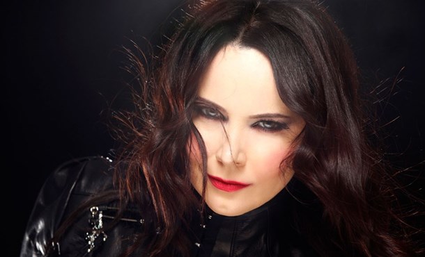 Dünyaca Ünlü Rock Efsanesiyle Aynı Sahnede