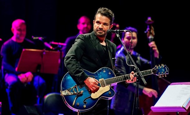 Açıkhava Konseri İçin Özel Tasarımlı Sahne !