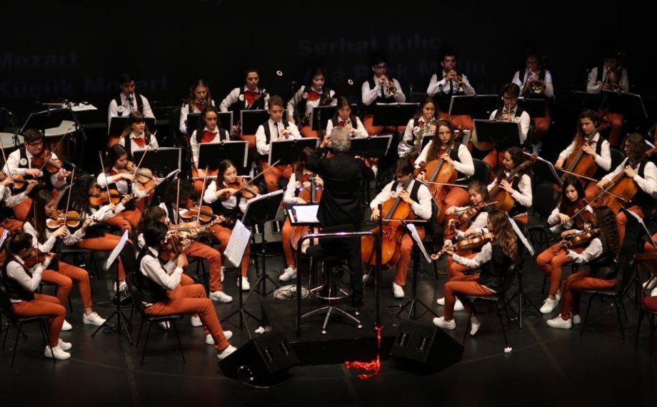 DÇSO, Doğum Gününde Mozart'ı Andı!