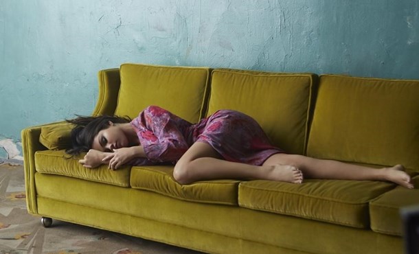 Selena Gomez , Eskilerden Çok Sıkıldı!