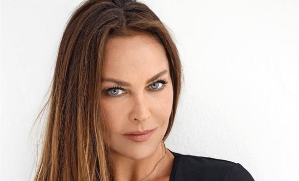 Hülya Avşar'ın Gururu !