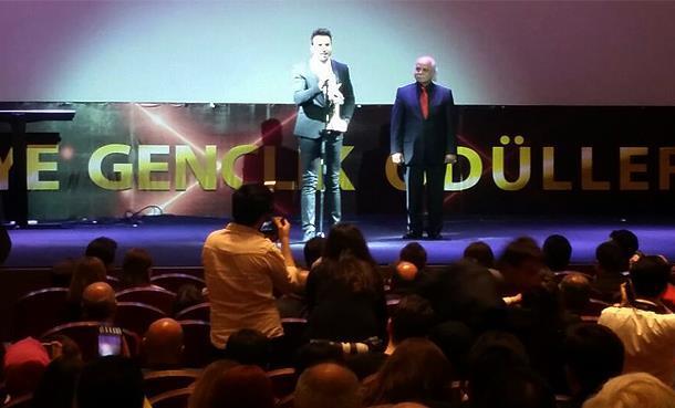 Kral Grubuna Bir Ödül Daha!