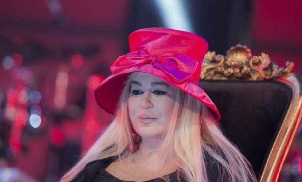 Tekerlekli Sandalyeden Kalktı!