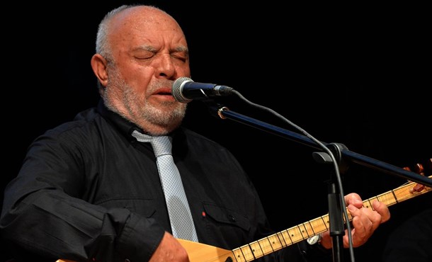 Musa Eroğlu'ndan Müzik Ziyafeti! Musa Eroğlu'ndan Müzik Ziyafeti!