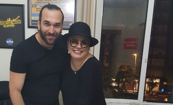 İzel Suskunluğunu Bozuyor!