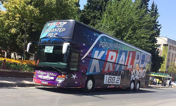 Kral Pop Radyo Canlı Yayın Otobüsü Türkiye'yi İl İl Dolaşıyor!